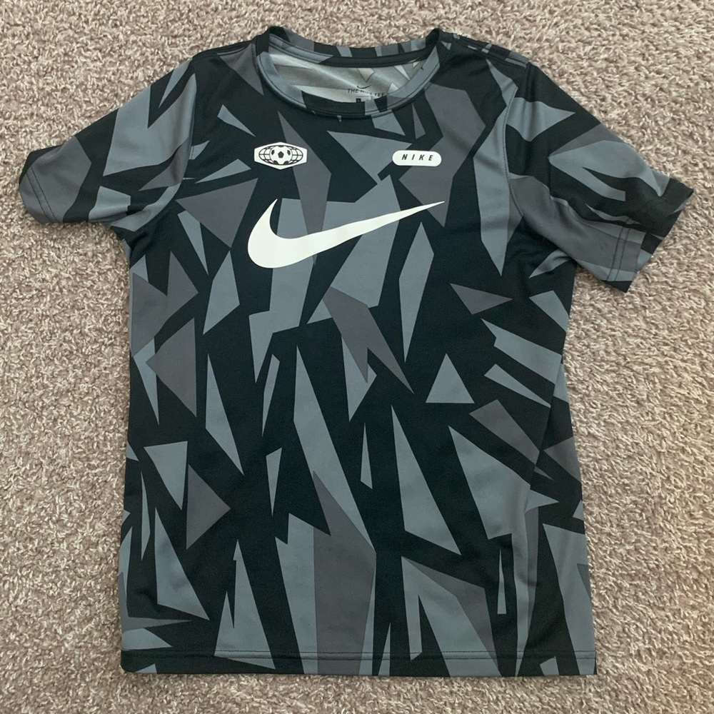 Nike shirt